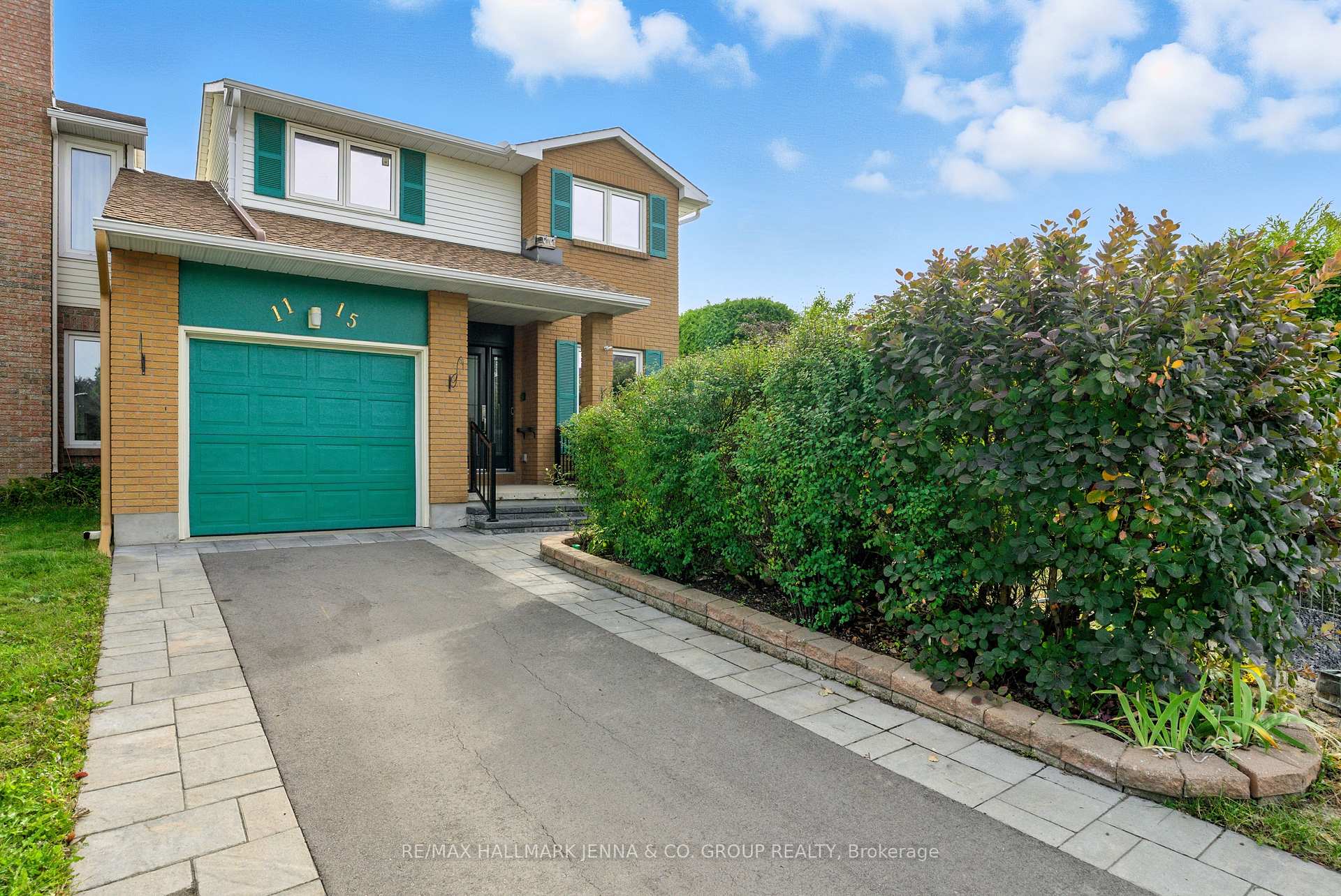 1115 St Emmanuel Terrace, Orleans - Convent Glen and Area, ON K1C 2J6