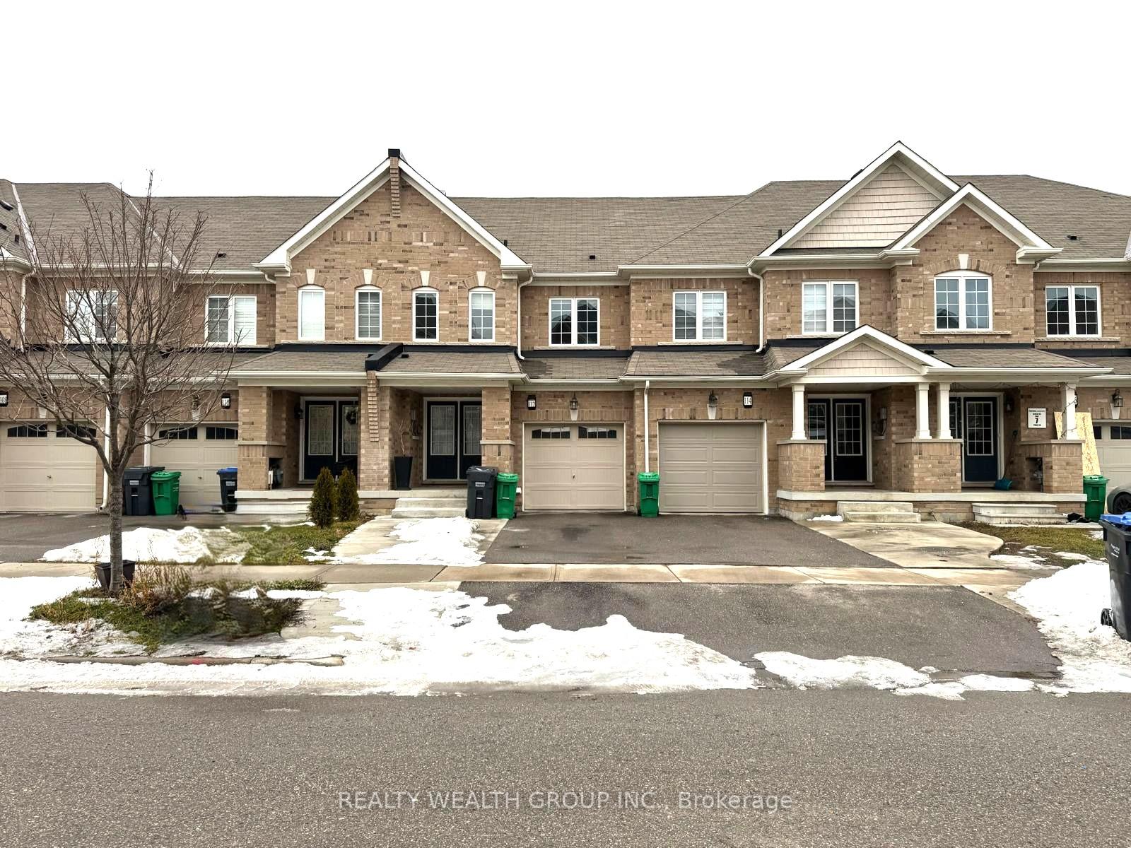 112 Golden Springs Drive, Brampton, ON L7A 4N7