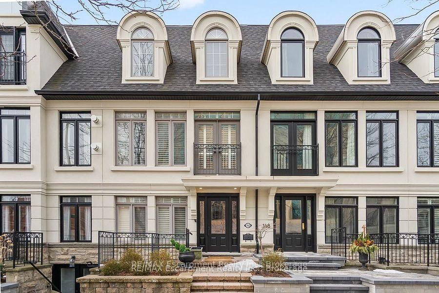 146 Reynolds Street, Oakville, ON L6J 3K9
