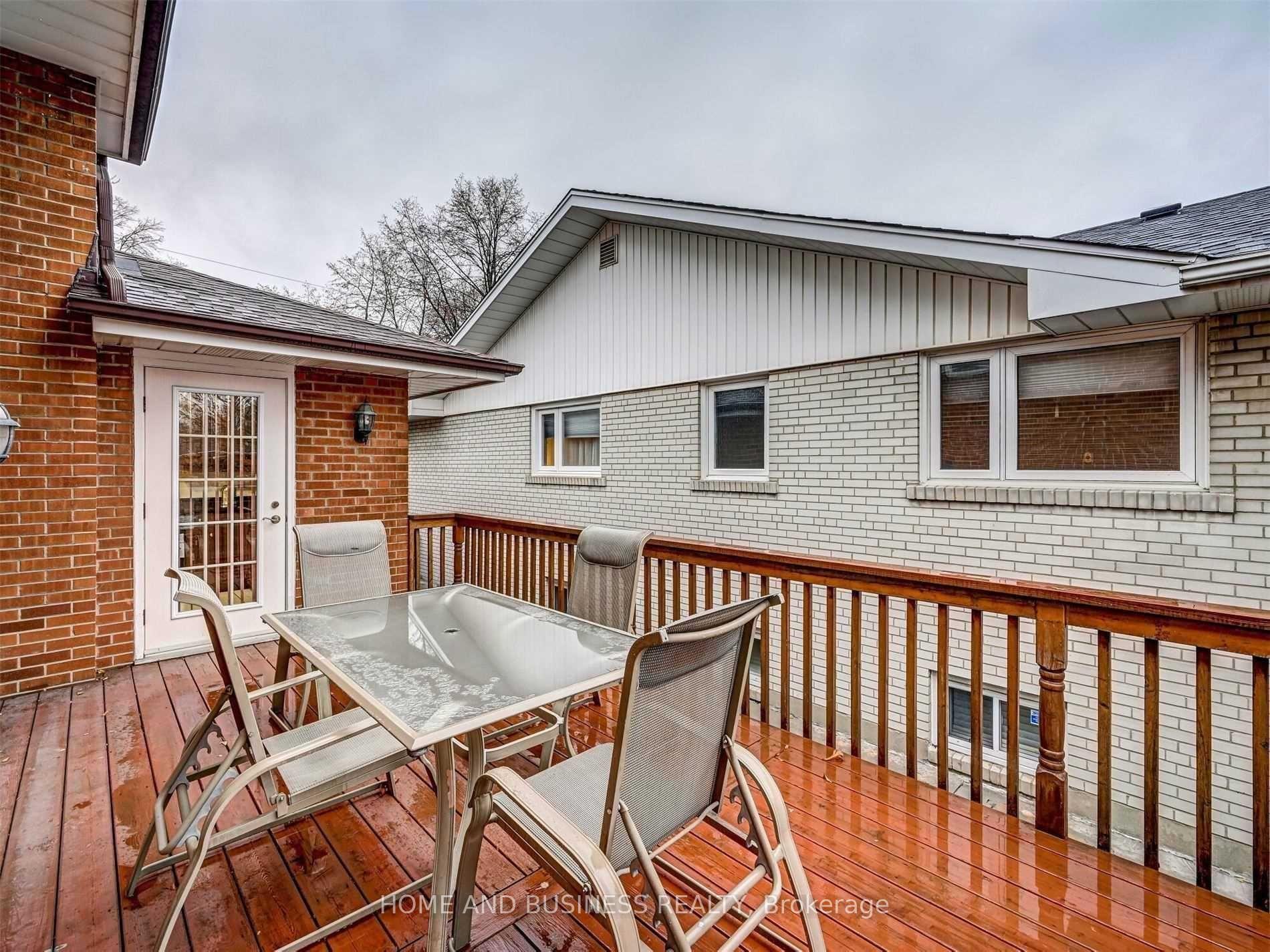 Lower - 1648 Sunnycove Drive, Mississauga, ON L4X 1B7
