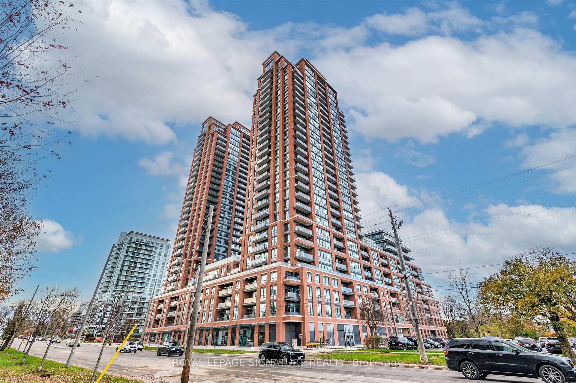 1825 - 3260 Sheppard Avenue E, Toronto, ON M1T 0B3