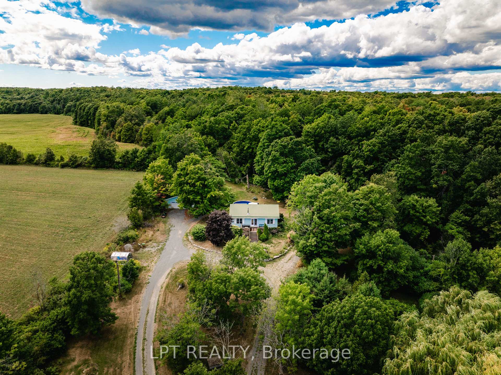 2291 Sands Road, Frontenac, ON K0H 1H0