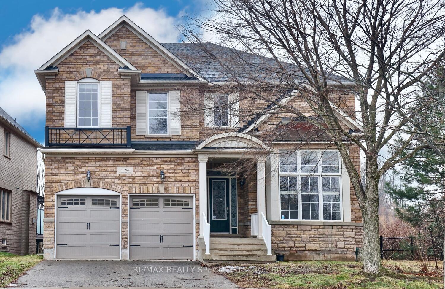 2298 North Ridge Trail, Oakville, ON L6H 0C4