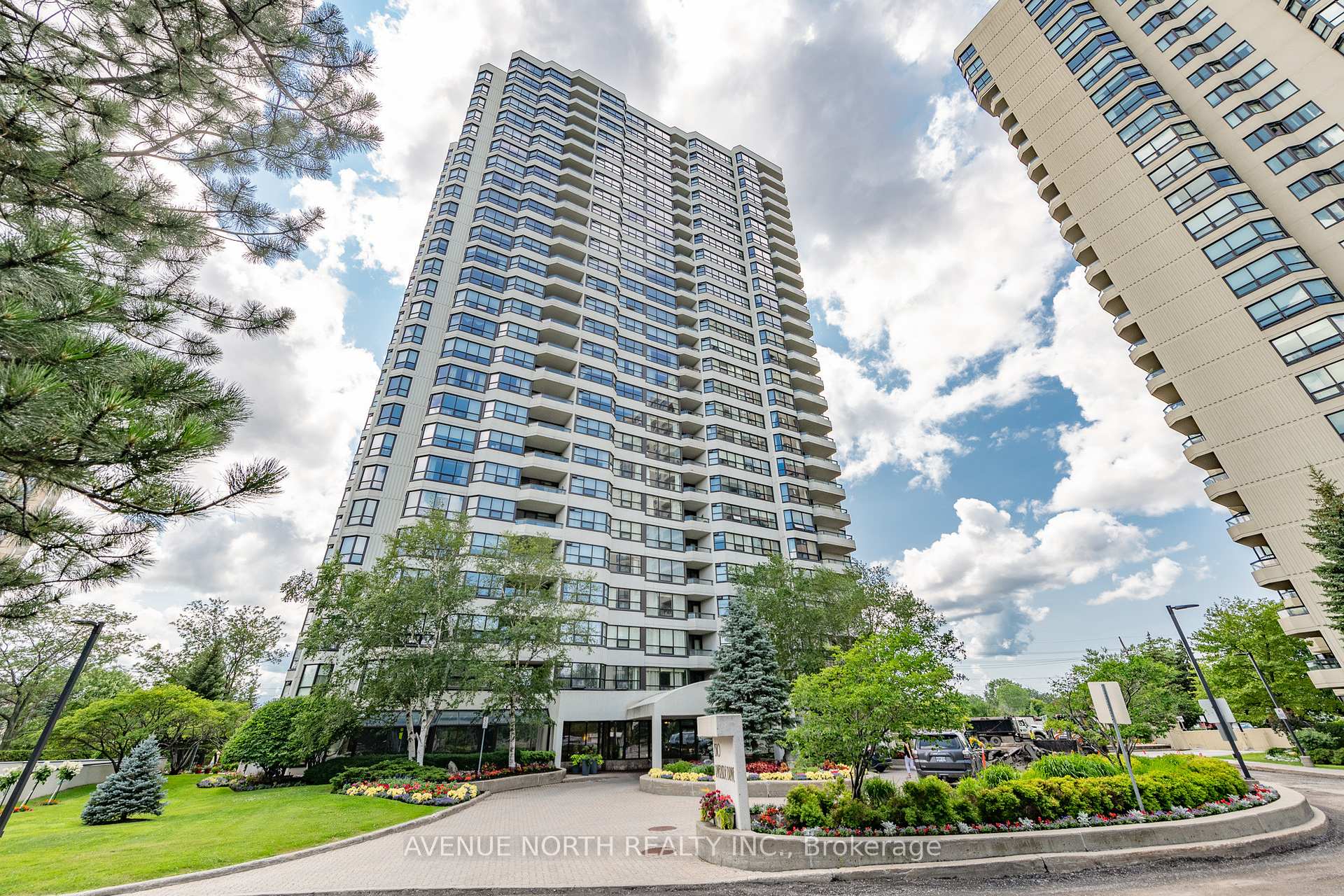 2403 - 1510 RIVERSIDE Drive, Alta Vista and Area, ON K1G 4X5
