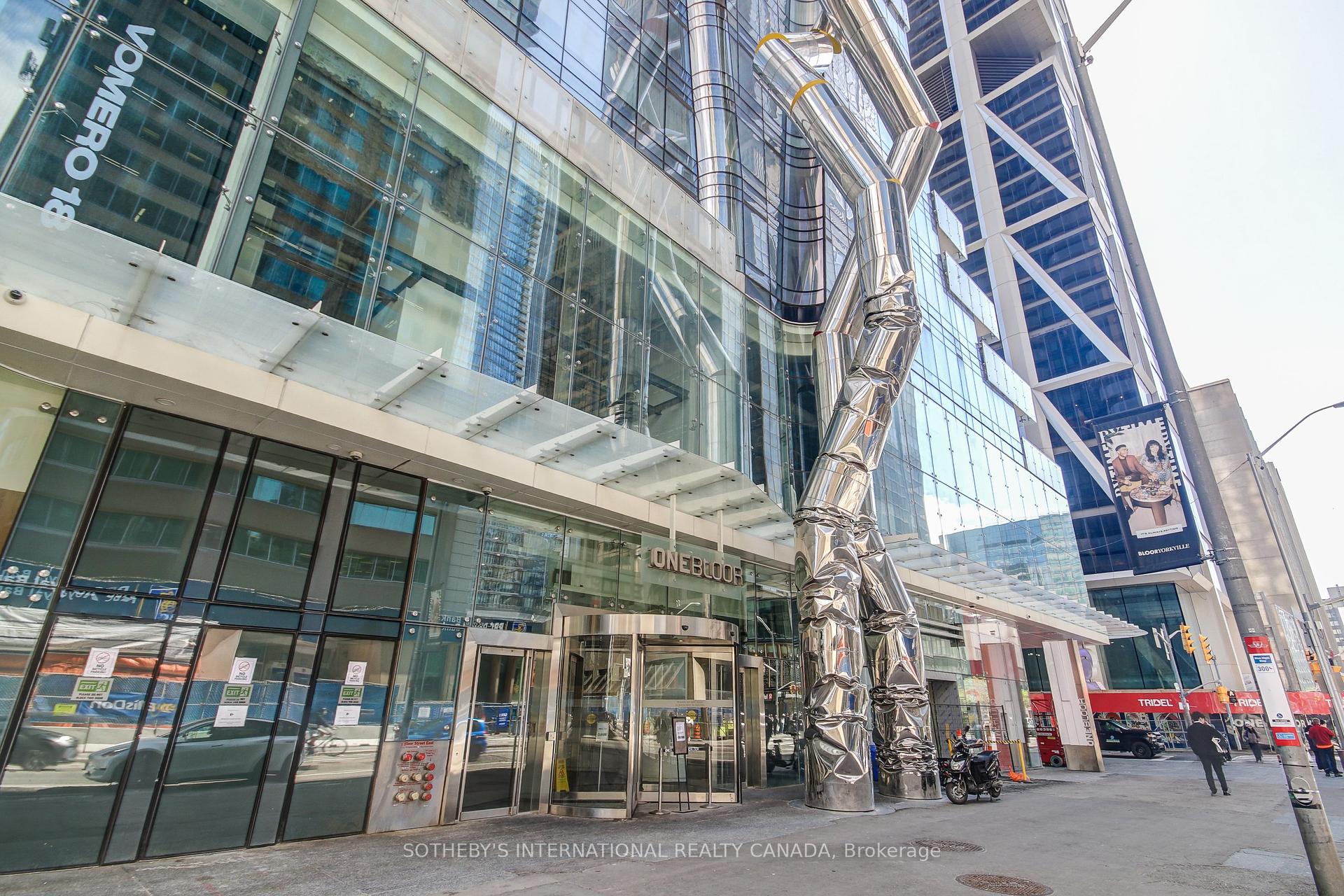 2504 - 1 Bloor Street E, Toronto, ON M4W 0A8