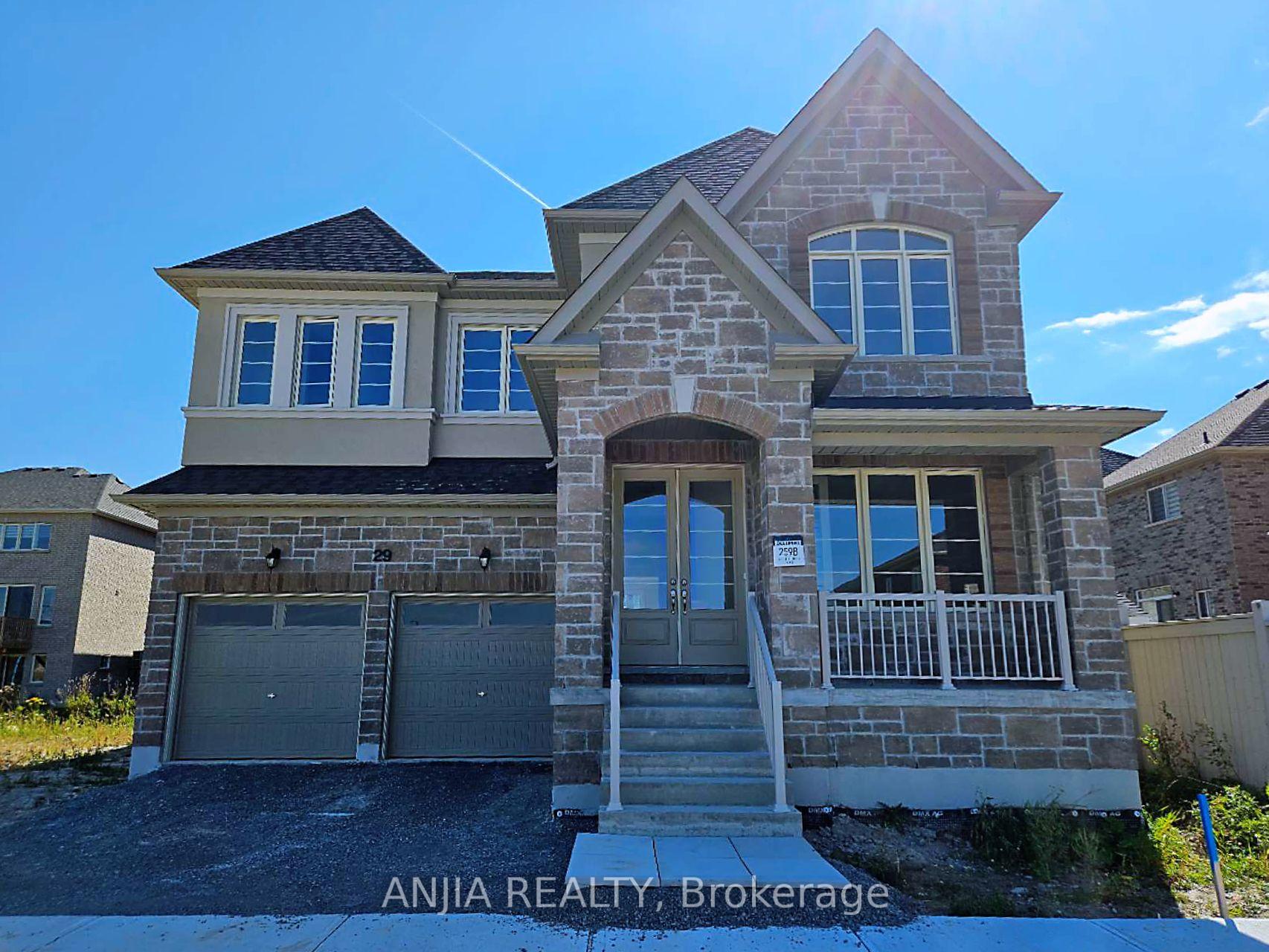 29 Hitching Post, Georgina, ON L4P 0J3