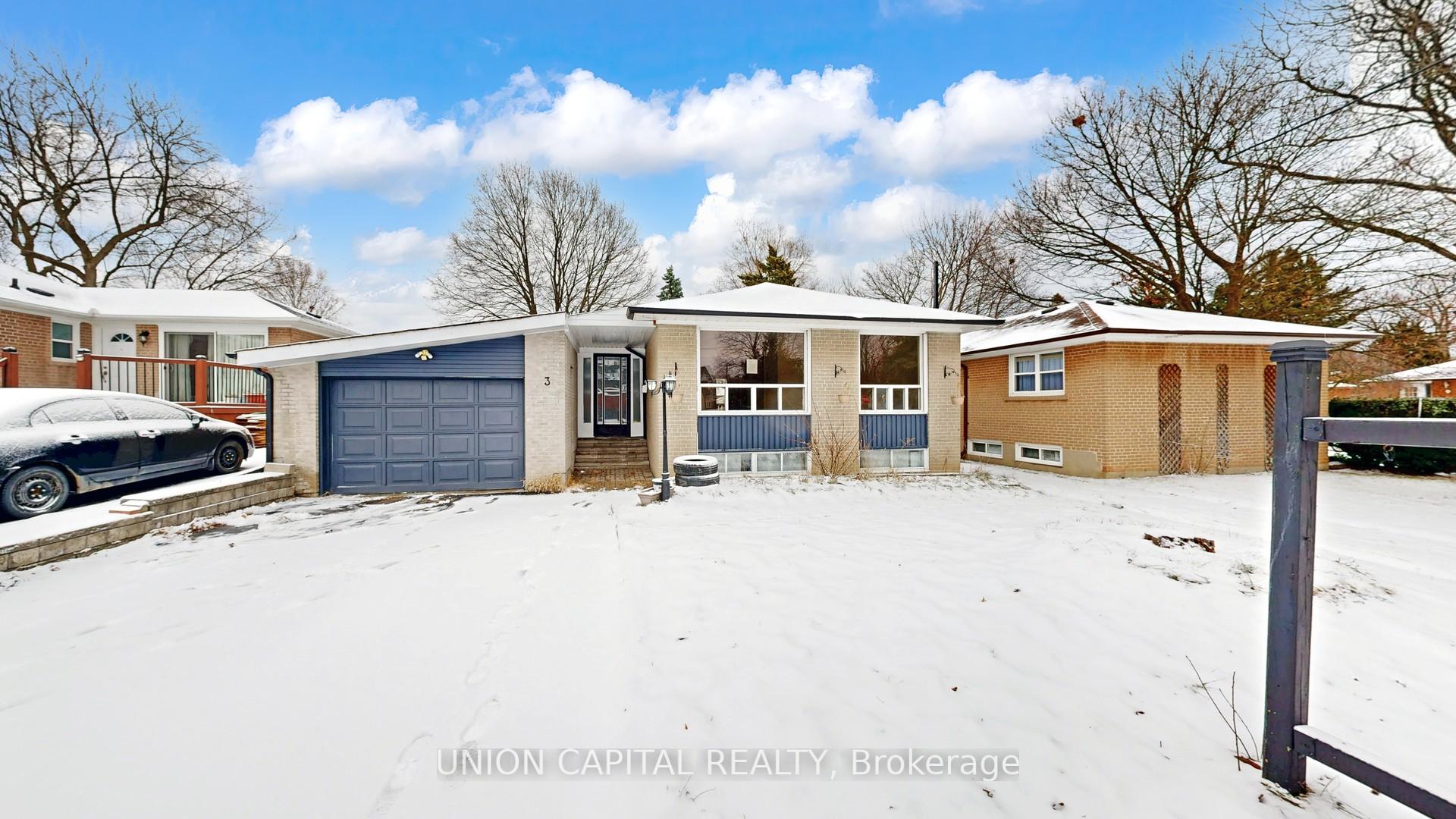 3 Valia Road, Toronto, ON M1E 3V9