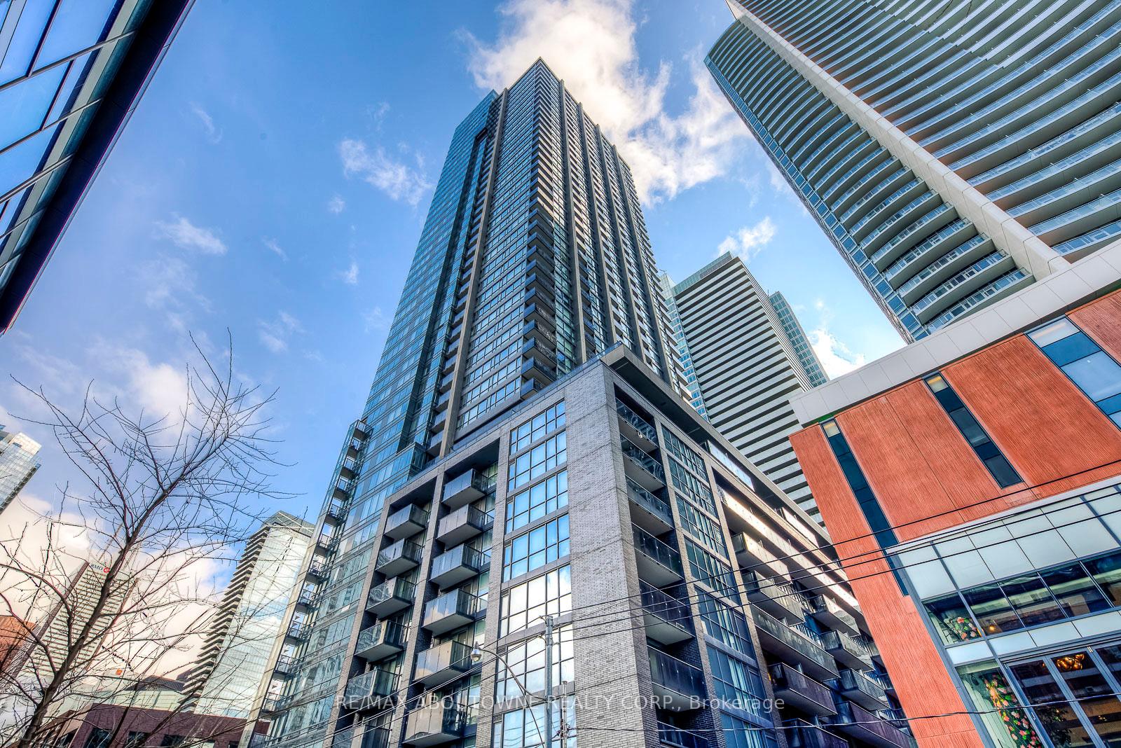 3003 - 295 Adelaide Street W, Toronto, ON M5V 1P7