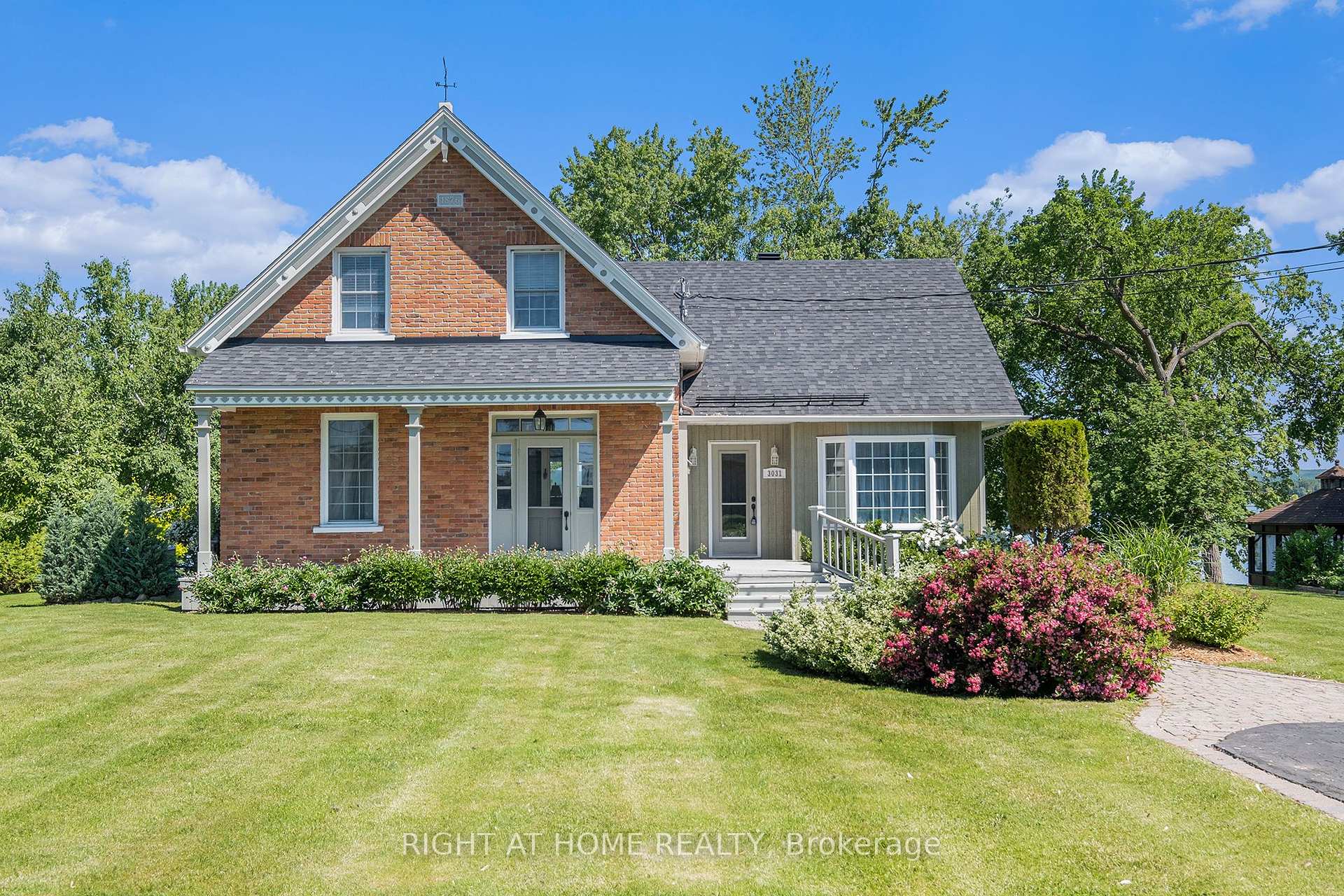 3031 Rue Principale Street S, Alfred and Plantagenet, ON K0A 3K0