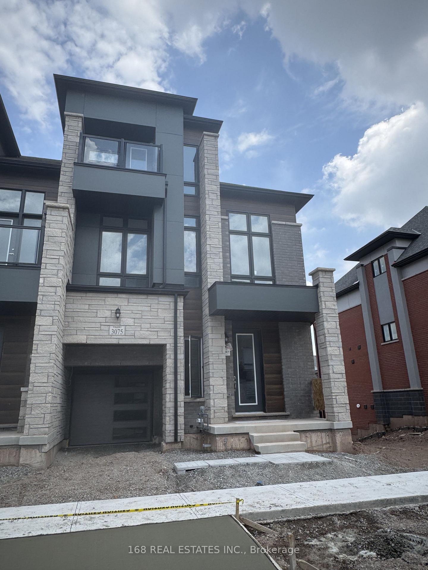 3075 Perkins Way, Oakville, ON L6H 7G1