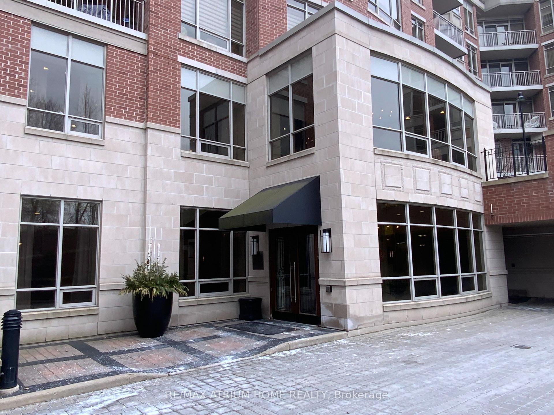 315 - 10101 Yonge Street, Richmond Hill, ON L4C 0V6