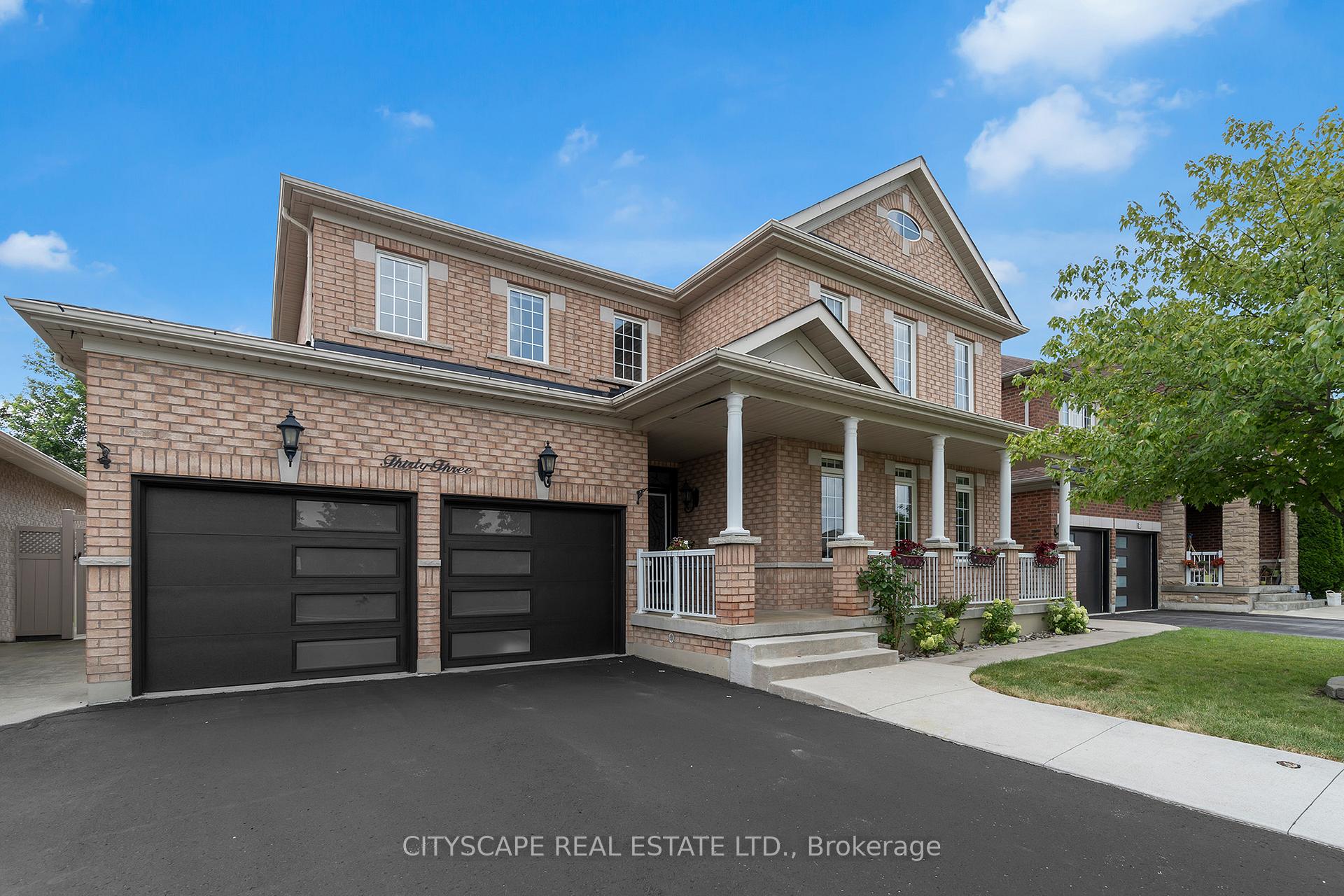 33 Huntspoint Drive, Brampton, ON L6P 2E9