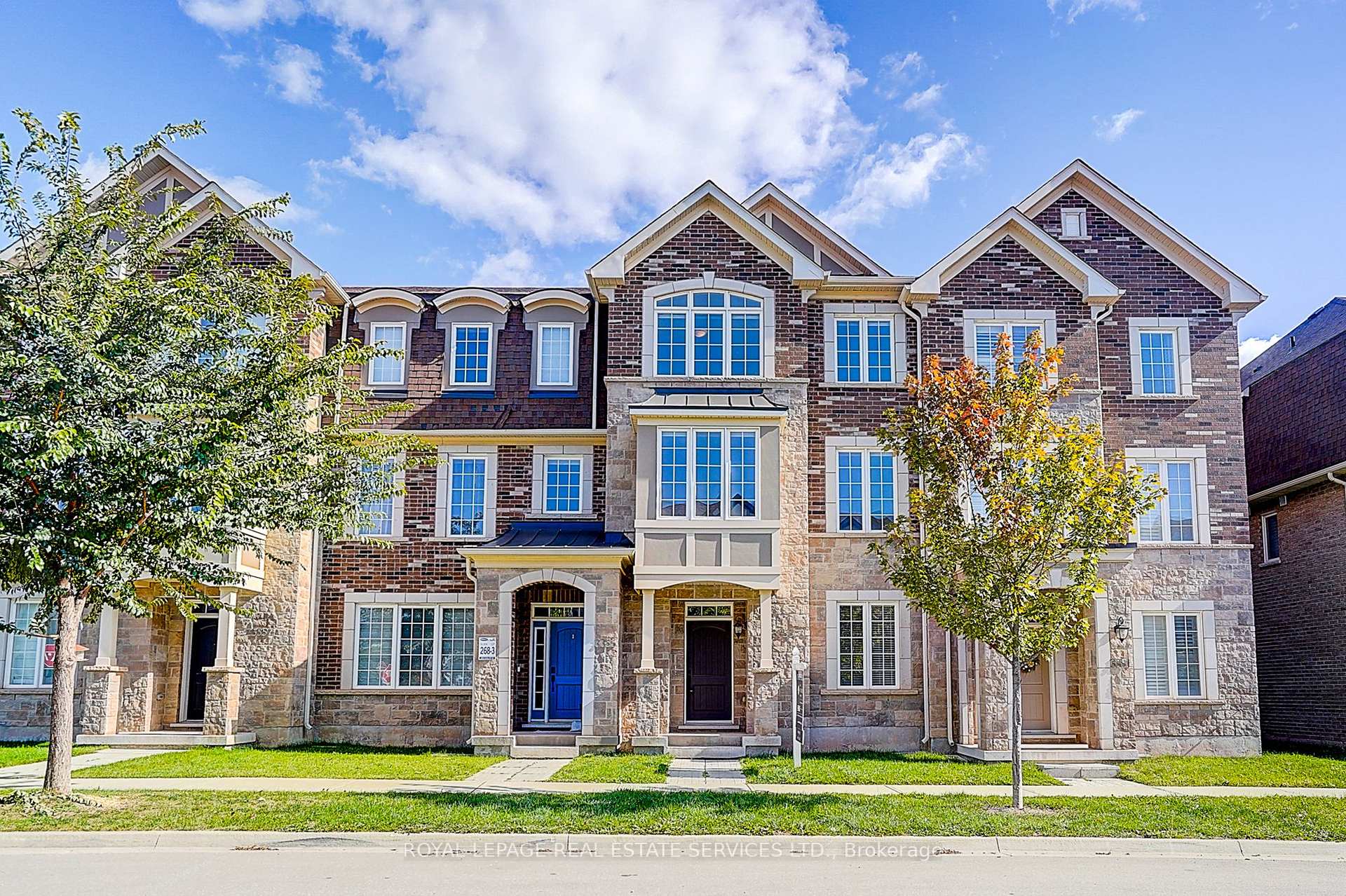 3353 Carding Mill Trail, Oakville, ON L6M 1R7