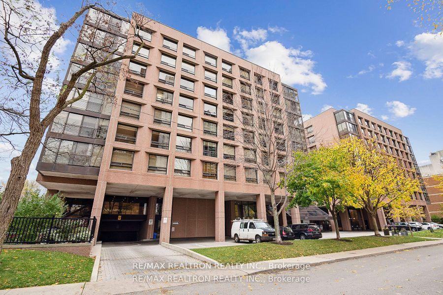 401 - 449 Walmer Road, Toronto, ON M5P 2X9