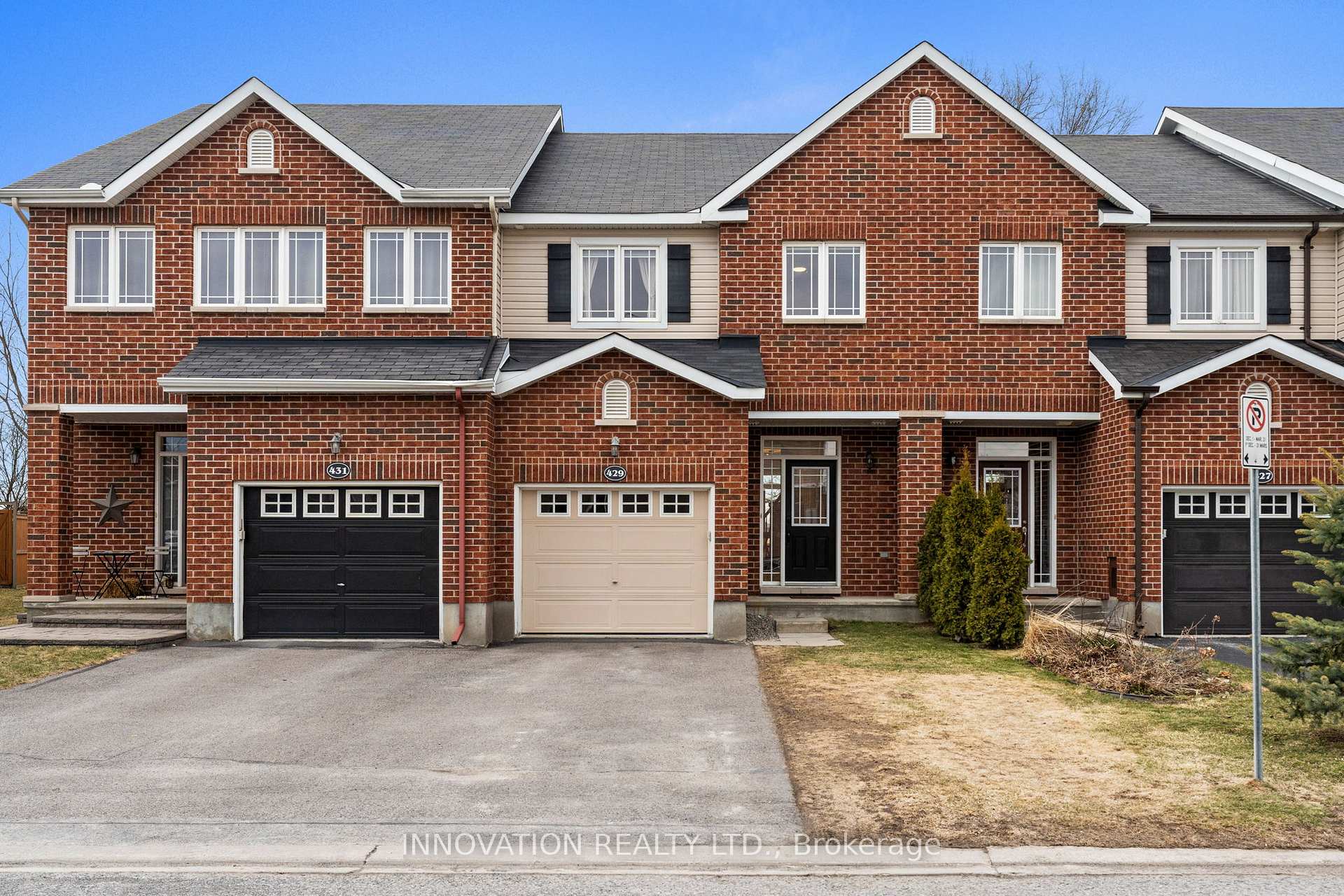 429 Celtic Ridge Crescent, Kanata, ON K2W 0B1