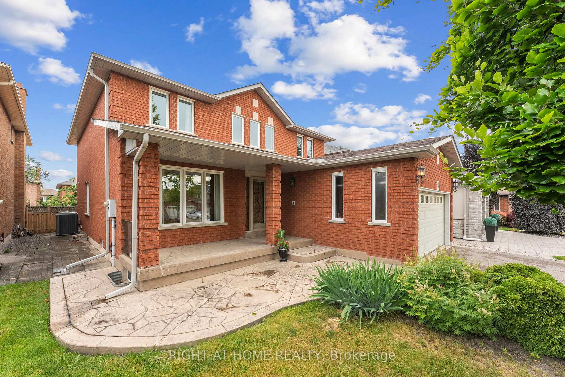 52 Spring Town Road, Vaughan, ON L4L 8G2