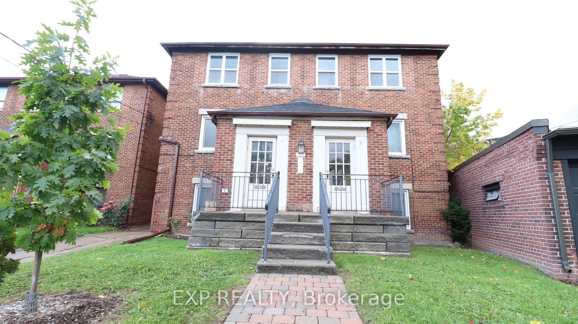 2B 875 Millwood Road, Toronto, ON M4G 1W8