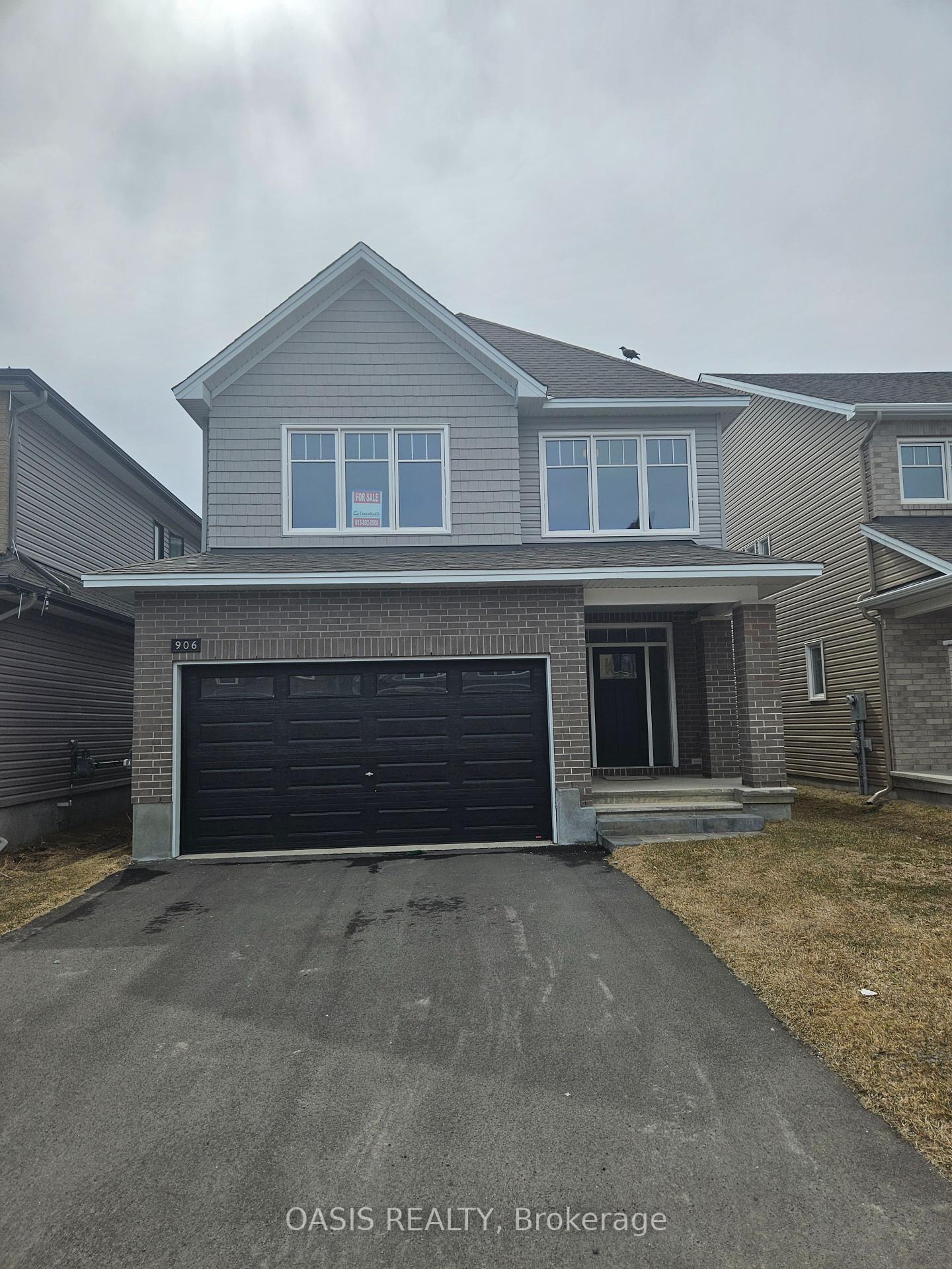 906 ECHINACEA Row, Barrhaven, ON K2J 7A4