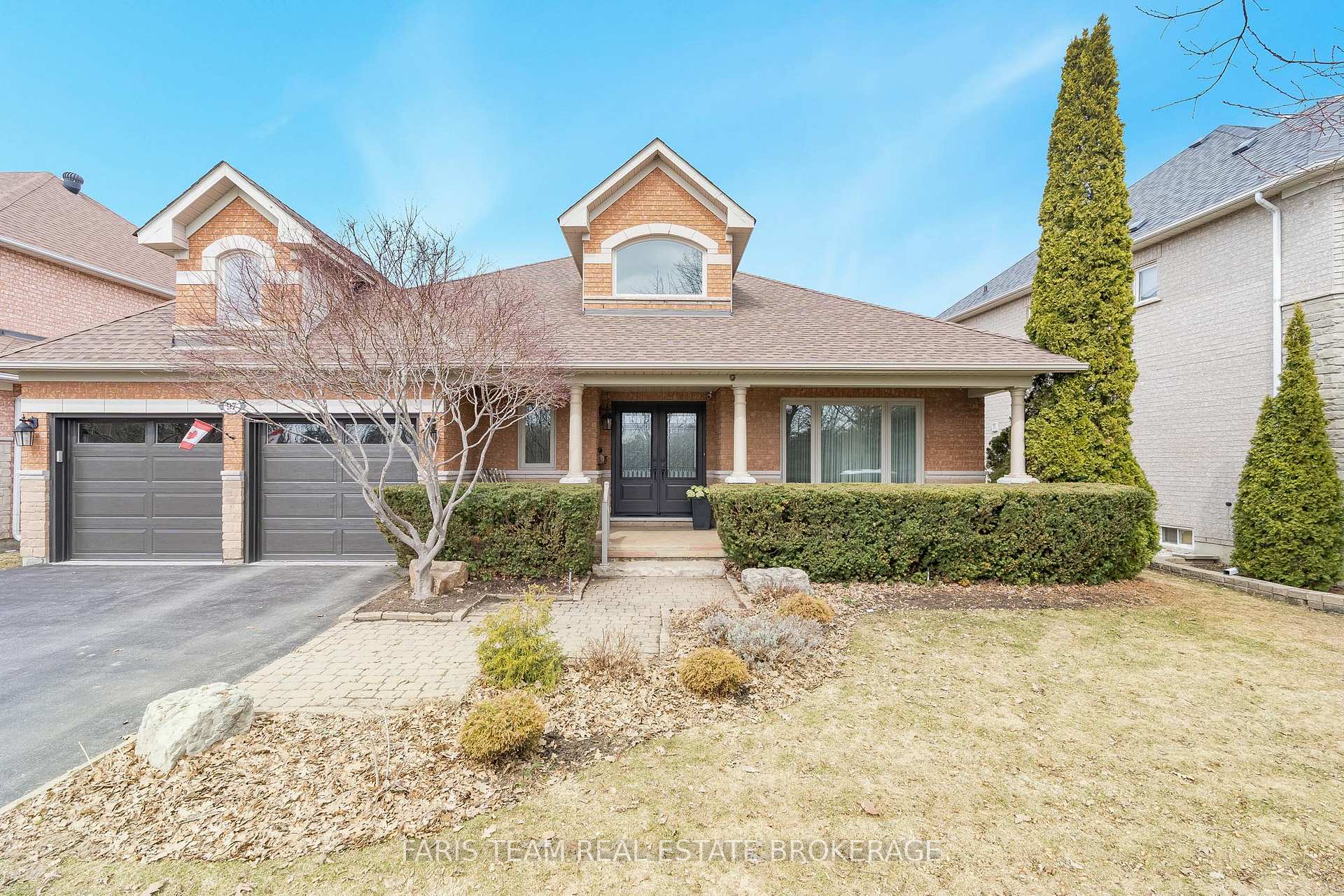 Luxury custom-built home in Cachet, Markham