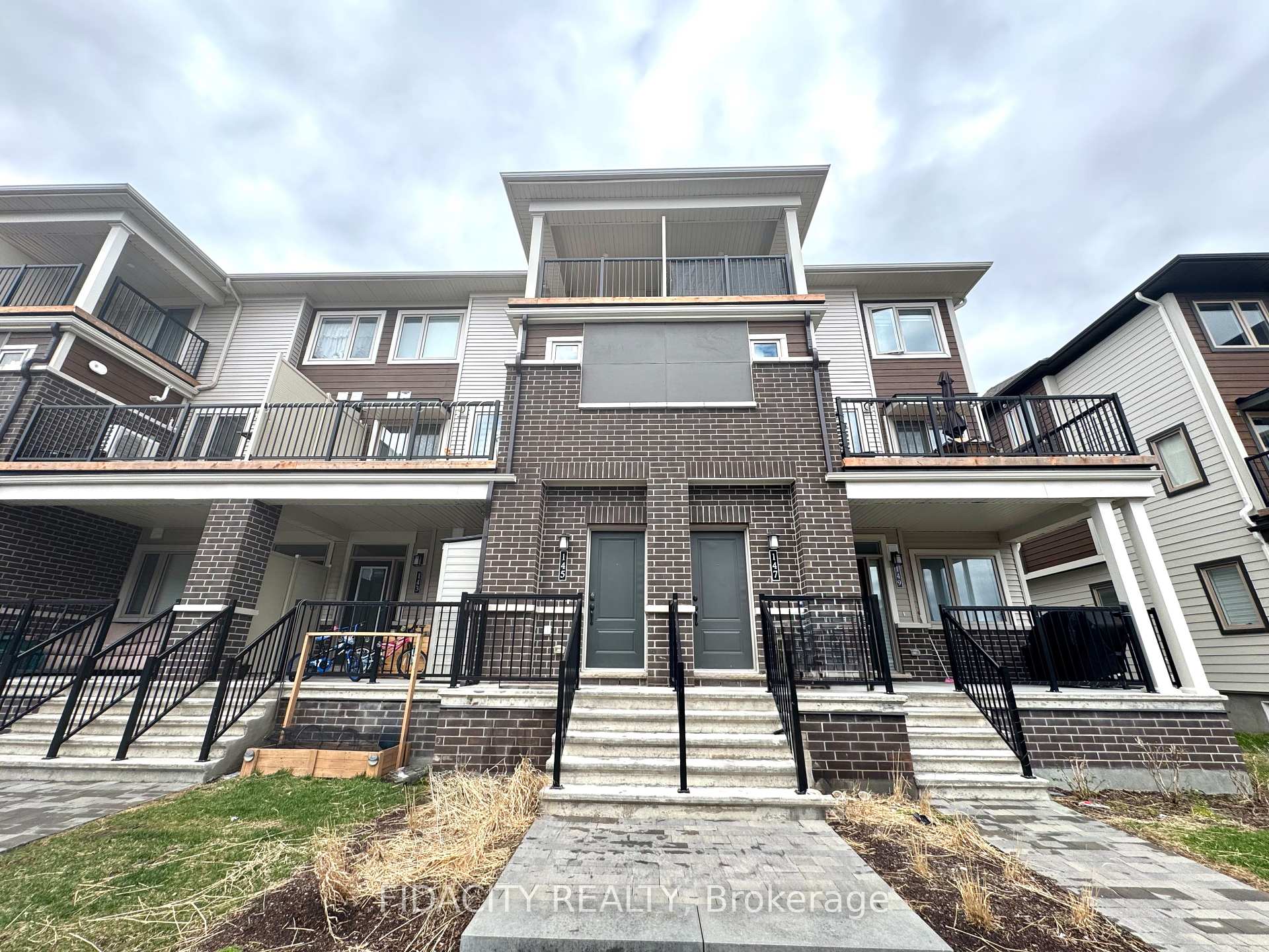145 Anthracite Private, Barrhaven, ON K2J 7C8